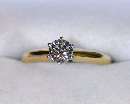 1/2ct Round Solitaire Diamond Engagement Ring in 18k Yellow Gold