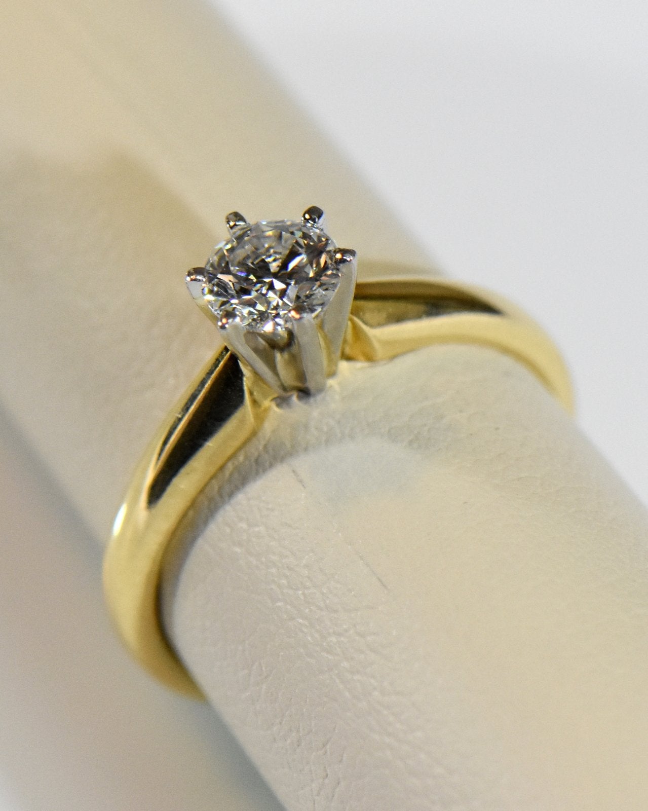 1/2ct Round Solitaire Diamond Engagement Ring in 18k Yellow Gold