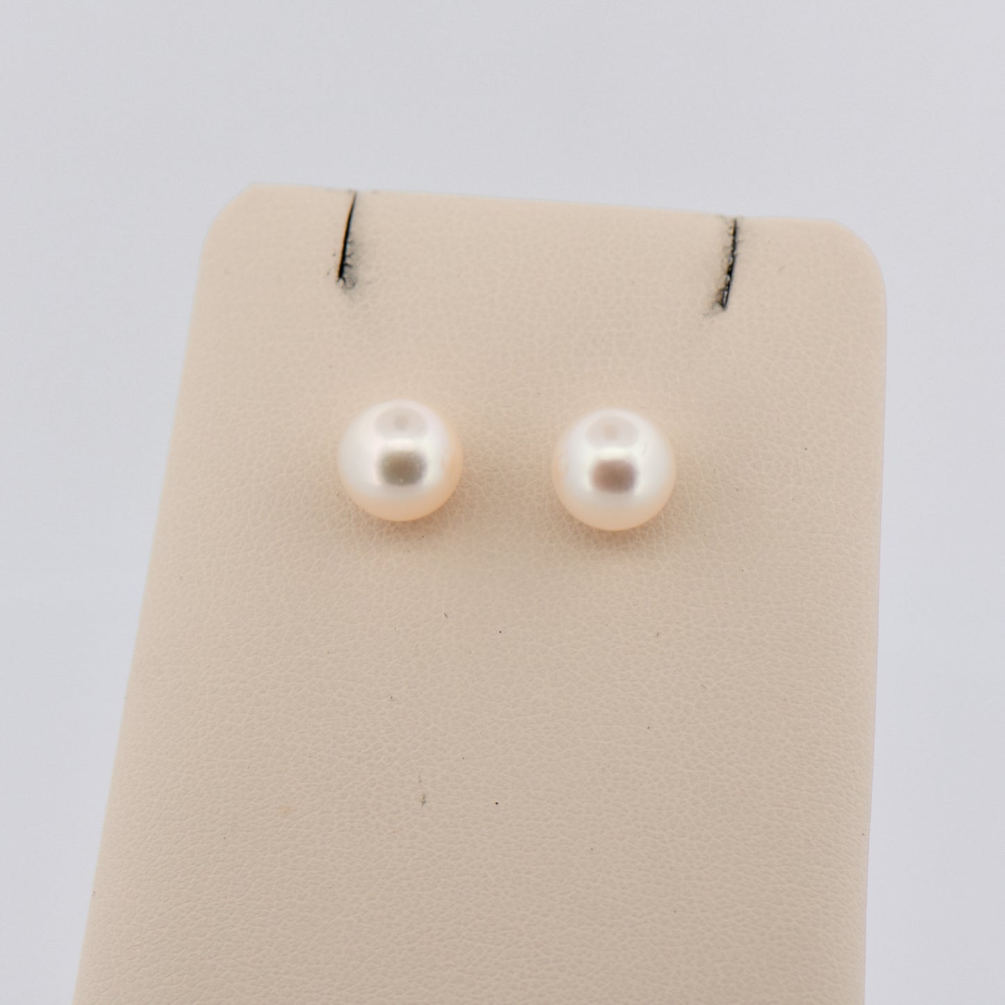 Classic Akoya Pearl Stud Earrings in Yellow Gold