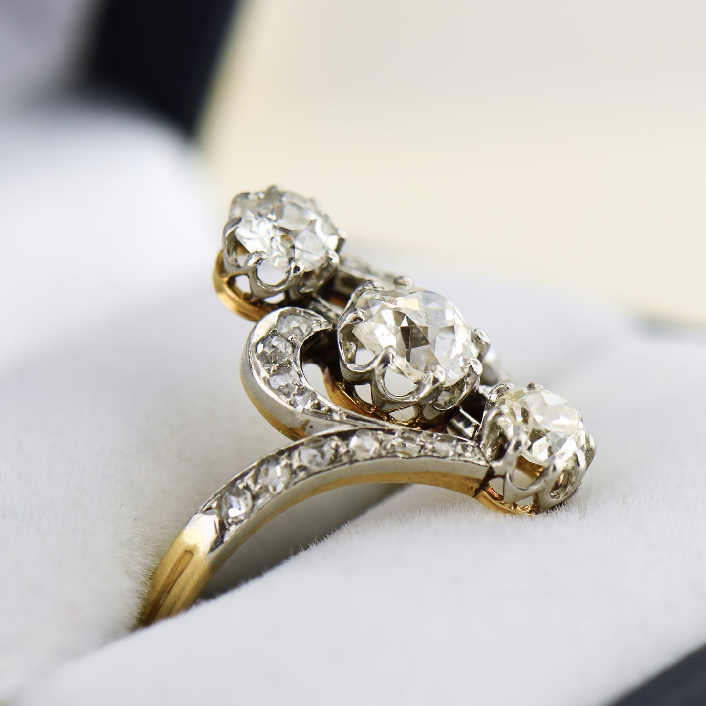 Amazing Art Nouveau Swirling Diamond 3-Stone Ring