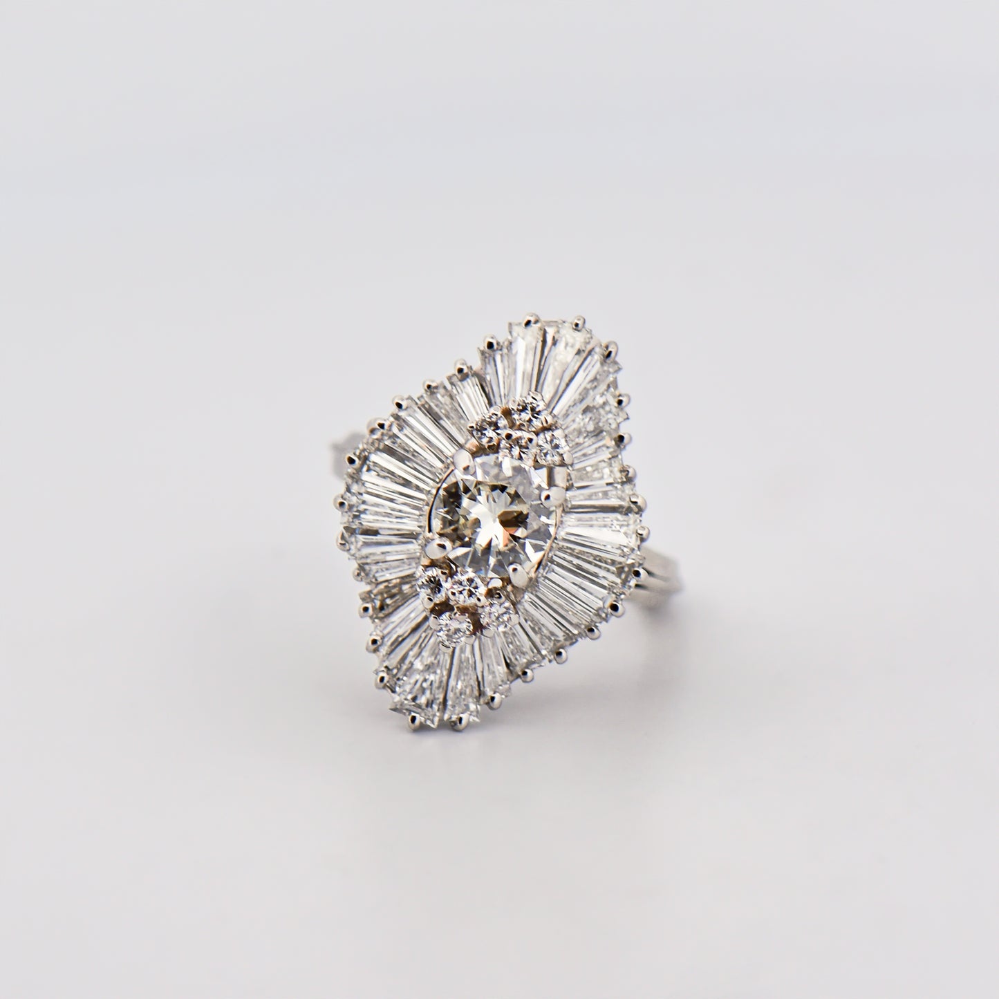 Amazing Diamond Cocktail Ring - Ballerina Style