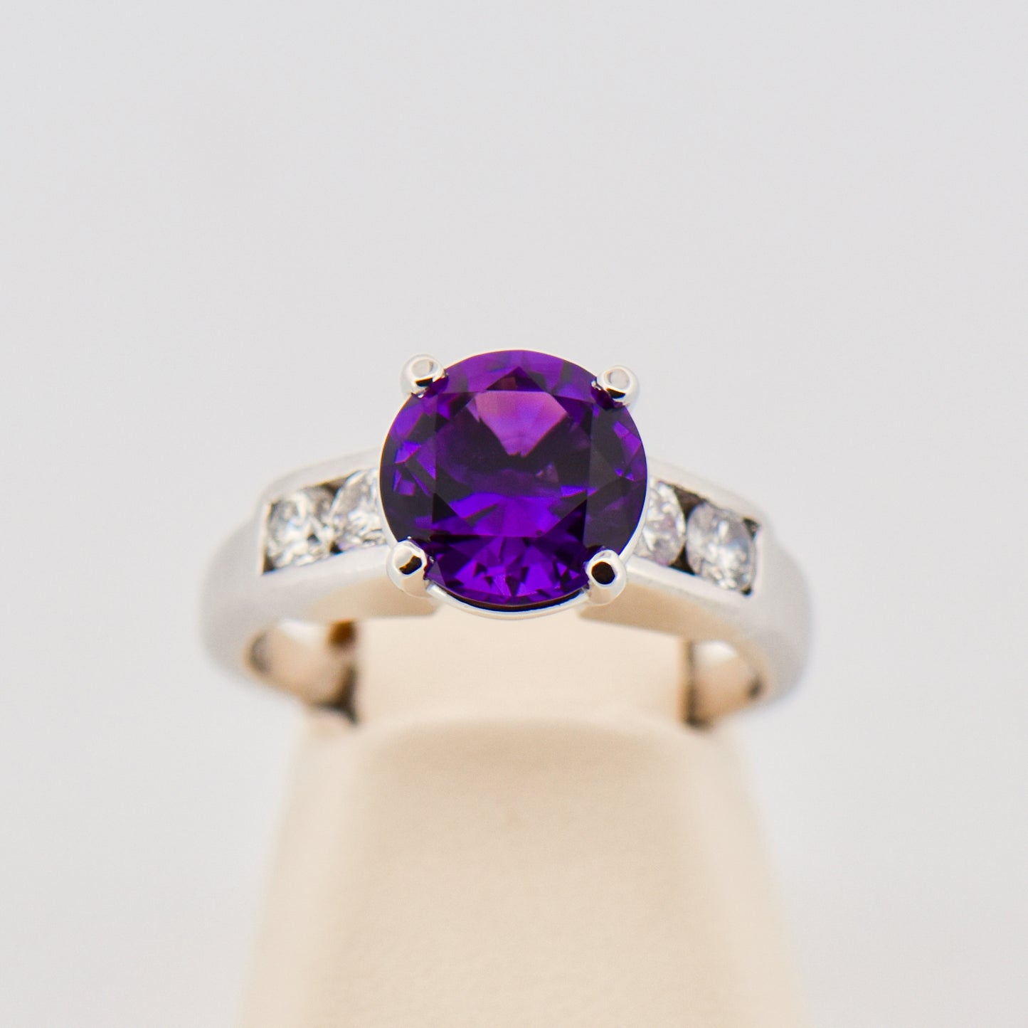 Fine Quality Round Amethyst Engagement Ring