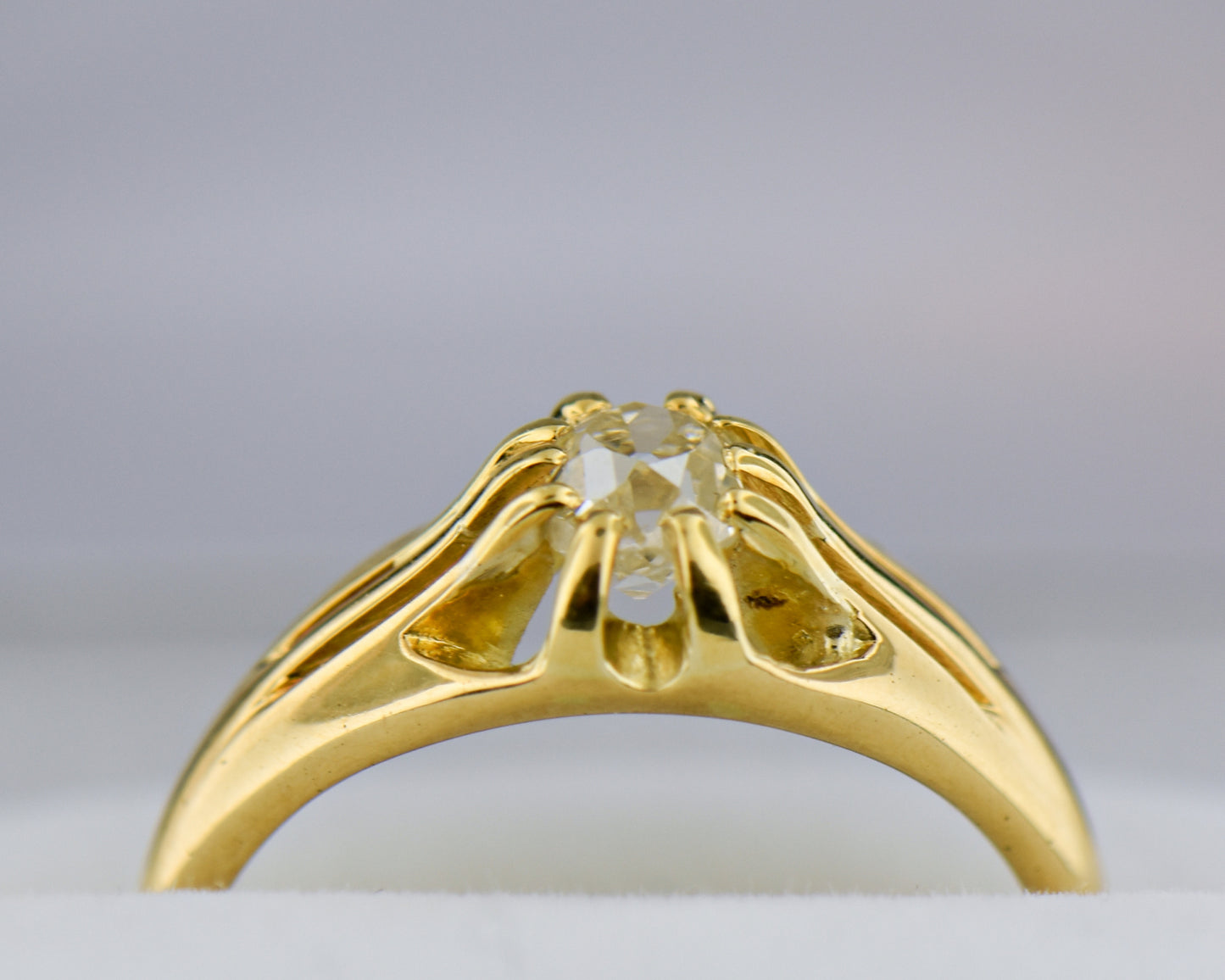 Victorian Old Mine Cut Diamond Belcher Ring 18k