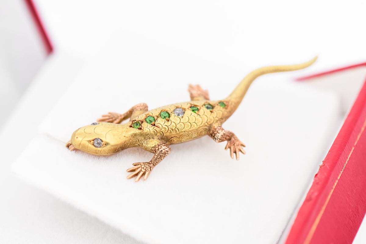 Antique Gecko Lizard Brooch with Demantoid Garnets & Diamonds