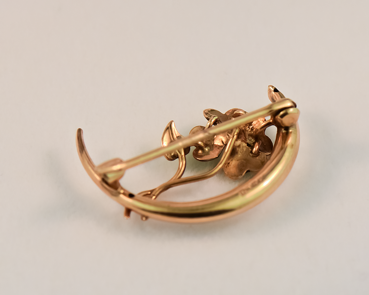 Antique Pearl and Enamel Clover Pin in Yellow Gold