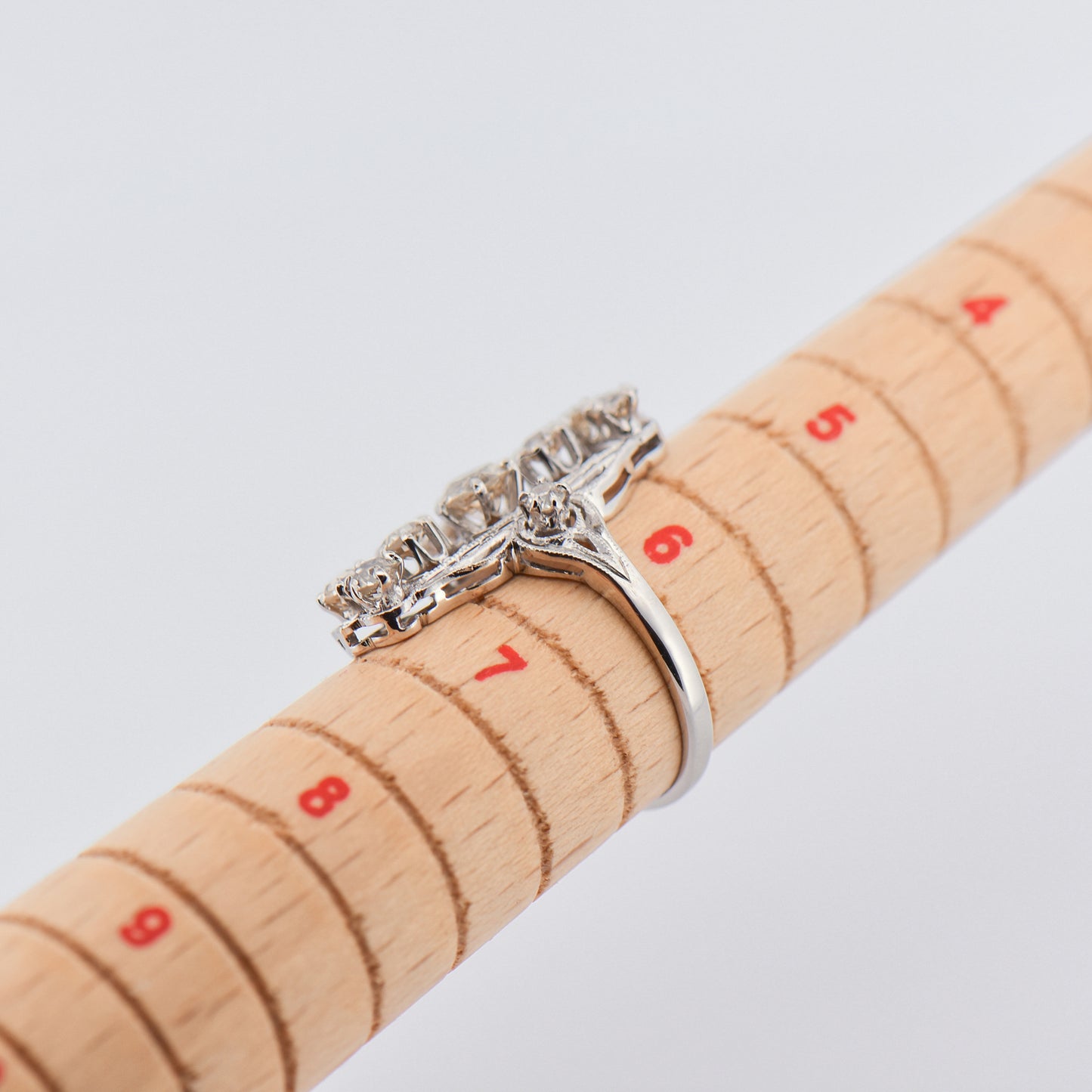 Antique Platinum Diamond Filigree Ring