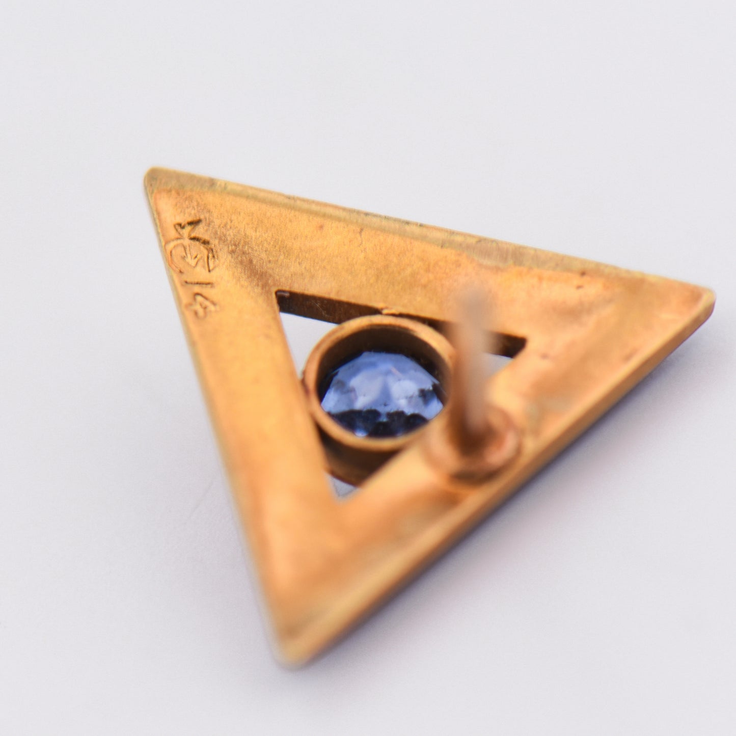 Victorian Yogo Sapphire & Blue Enamel Tie Pin