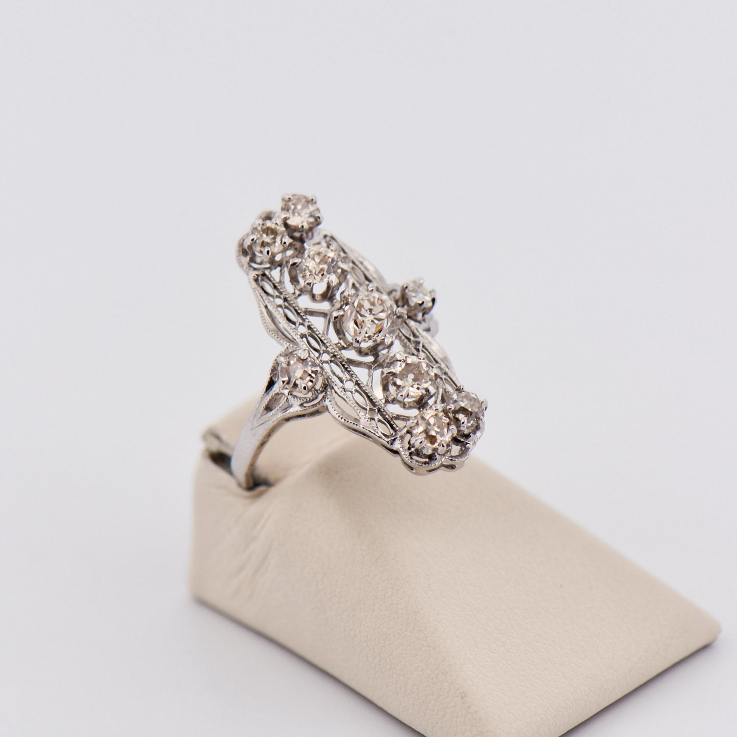 Antique Platinum Diamond Filigree Ring