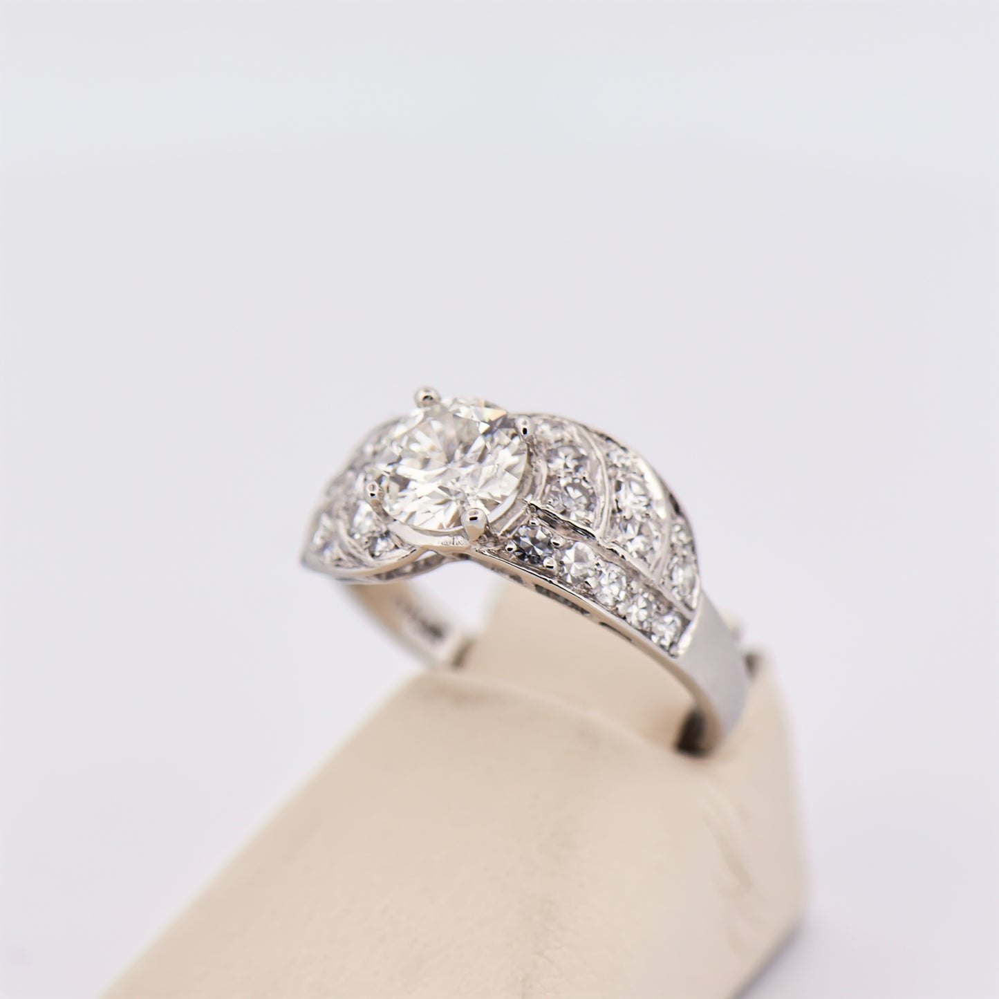 Art Deco Diamond Engagement Ring in Platinum