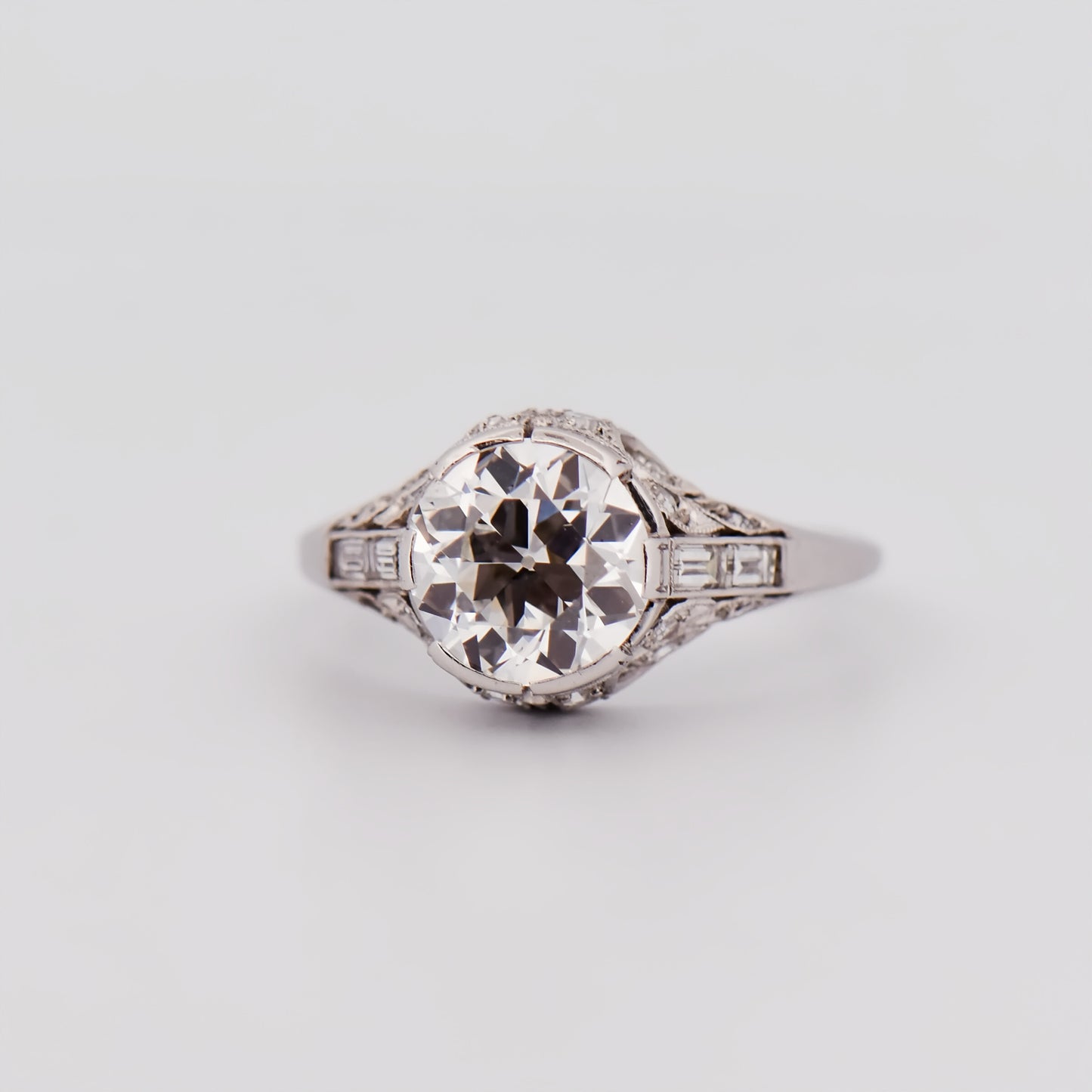 Art Deco Platinum Ring with 2.36ct Old European Cut Diamond