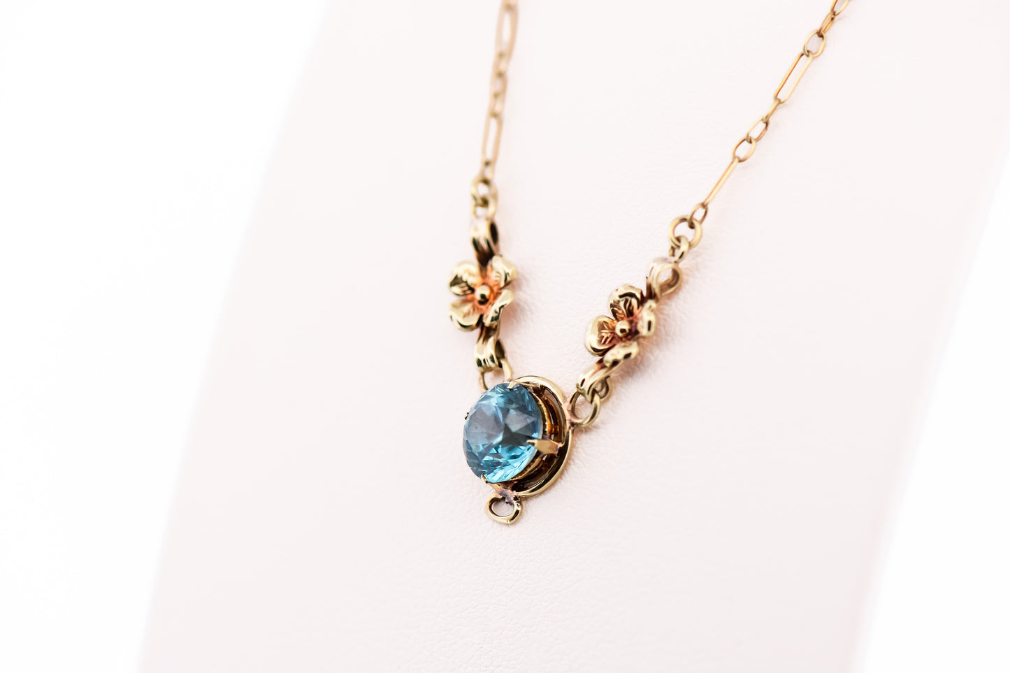 Art Deco Yellow Gold Necklace with Blue Zircon & Flower Accents