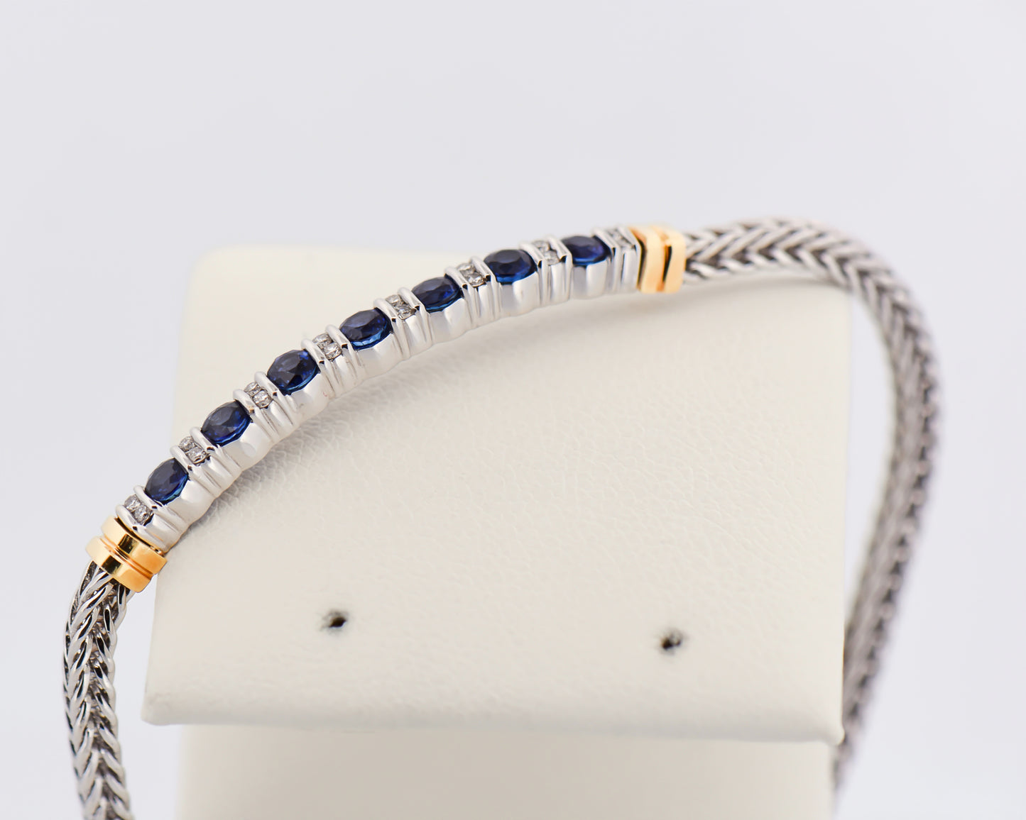 Bailey Banks & Biddle Blue Sapphire Bracelet 18k