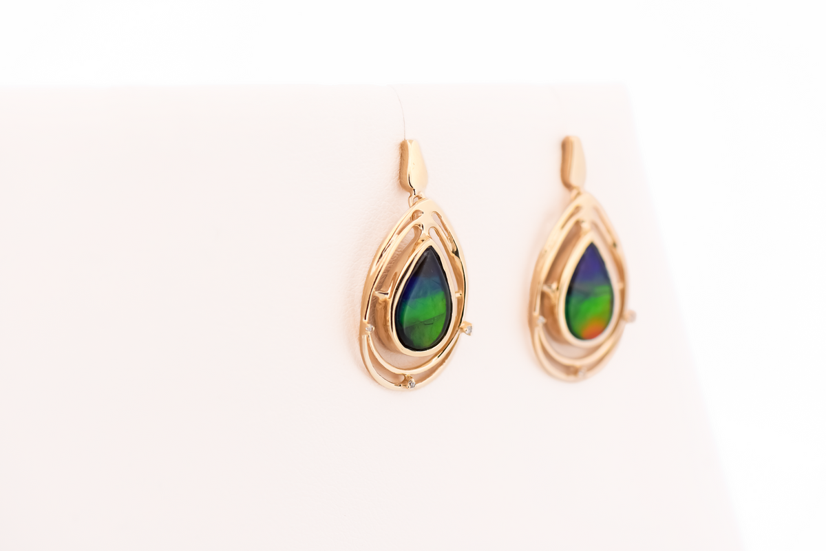Beautiful Canadian Ammolite Triplet Pendant & Earring Set in 14k Yellow Gold