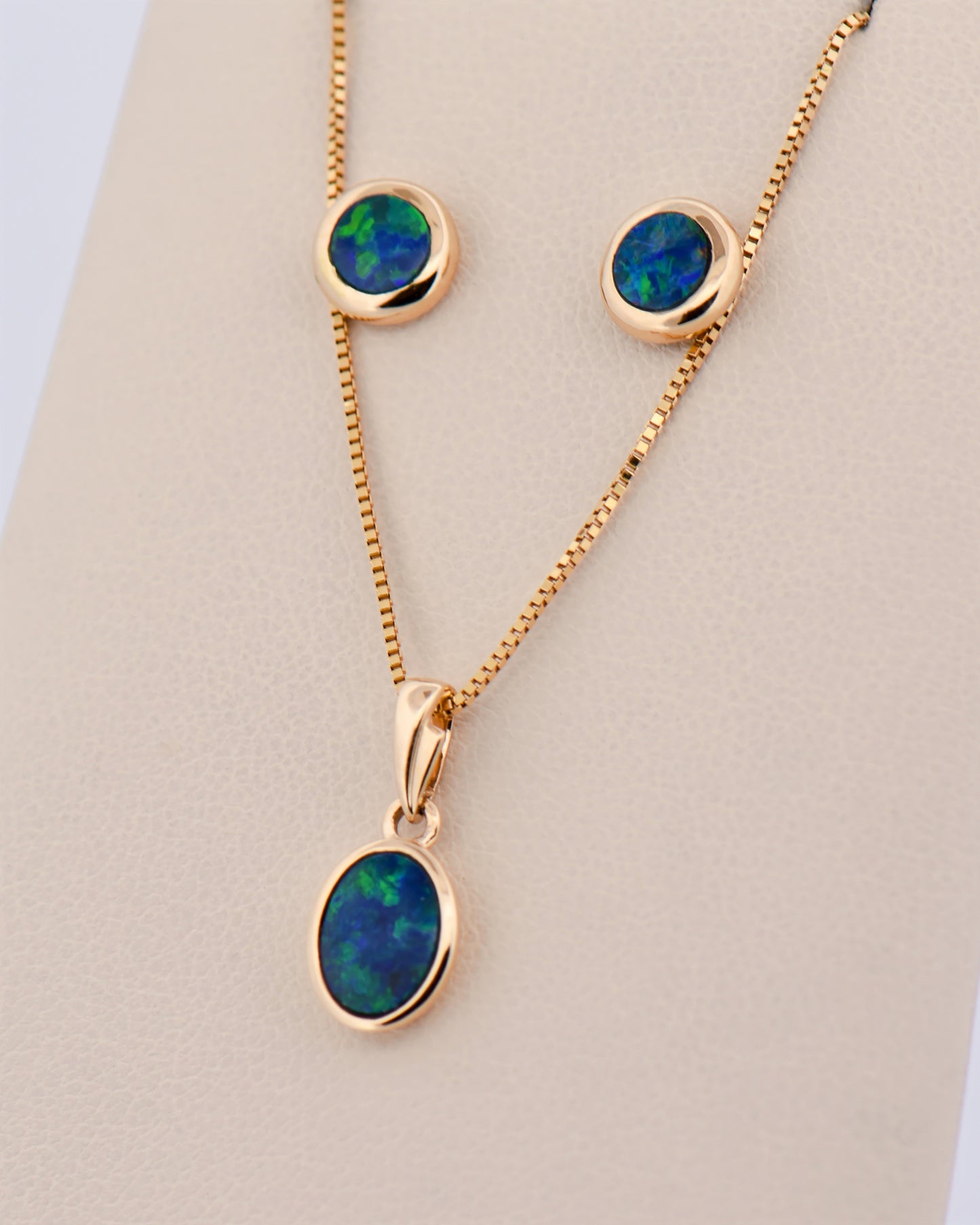 Bezel-Set Boulder Opal Pendant and Stud Earrings Set