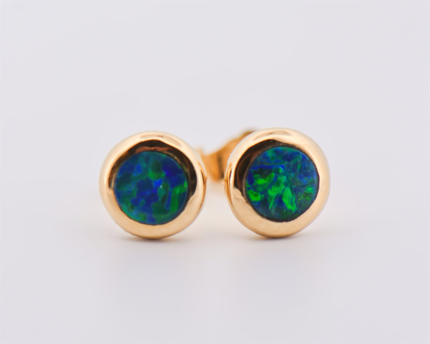 Bezel-Set Boulder Opal Pendant and Stud Earrings Set