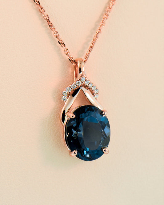 Rose Gold Pendant Set with Grey-Blue London Blue Topaz