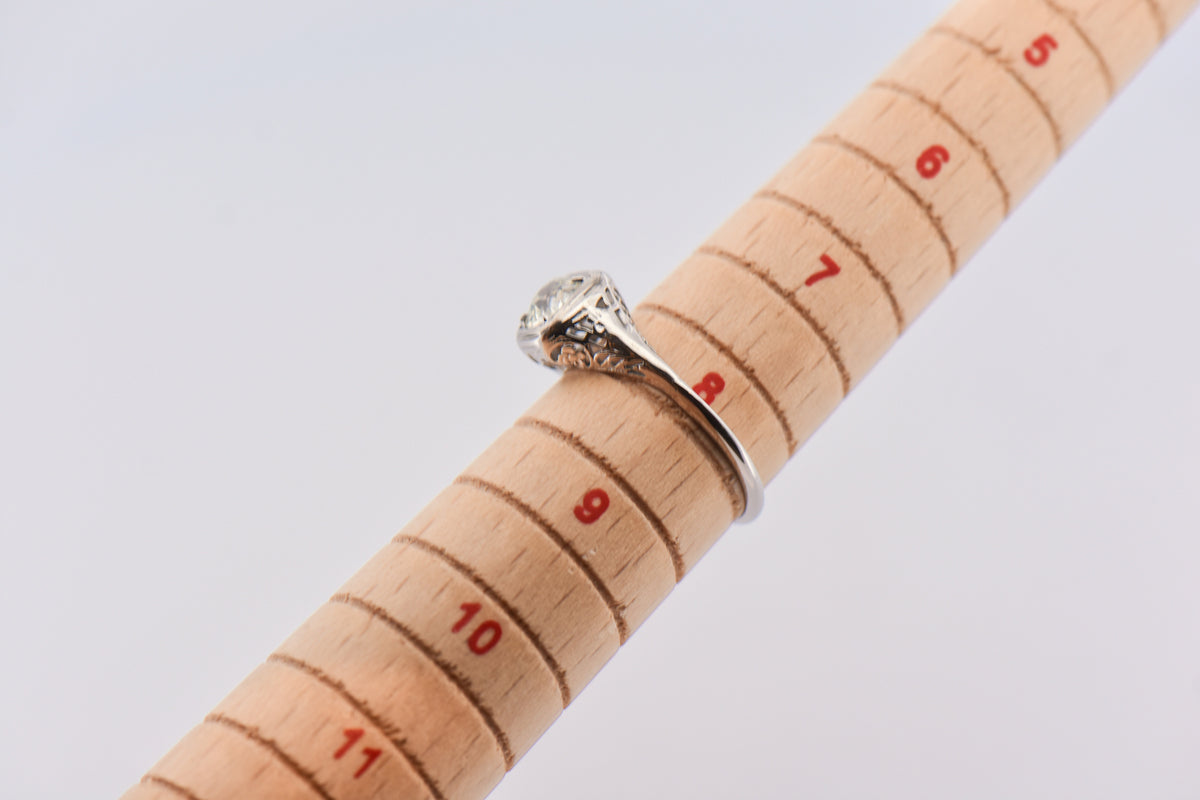 Art Deco Diamond Solitaire Ring in White Gold