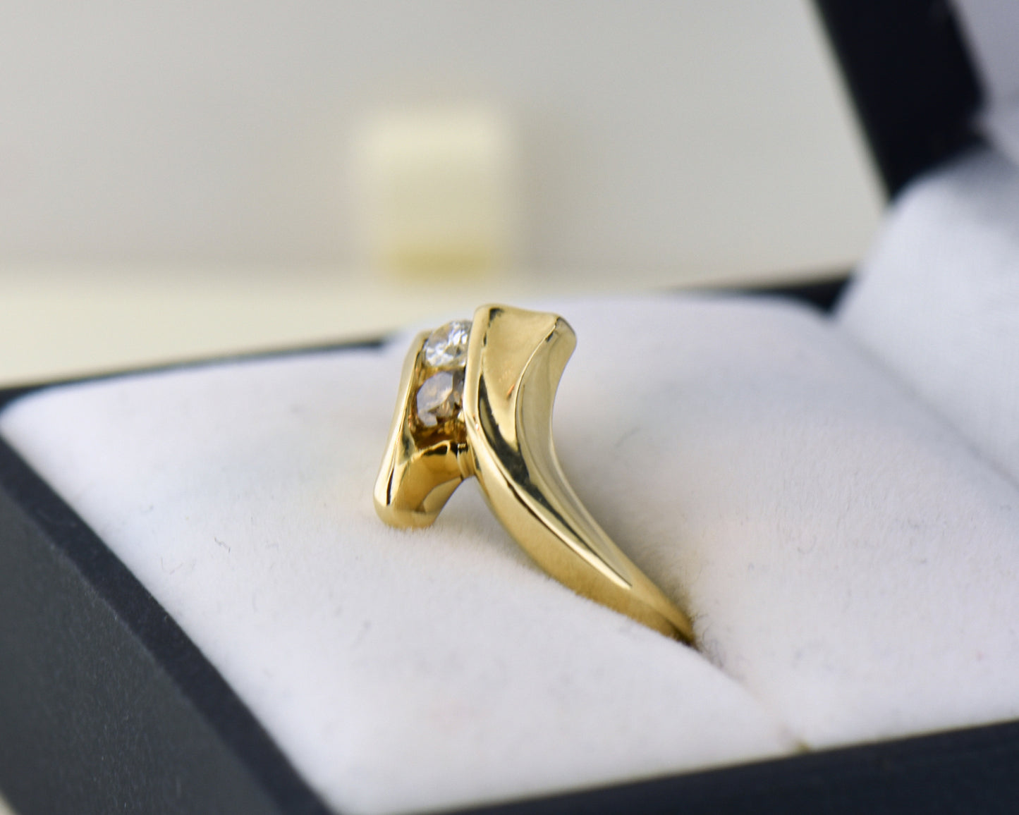 Freeform Gold Ring with Champagne & White Diamond