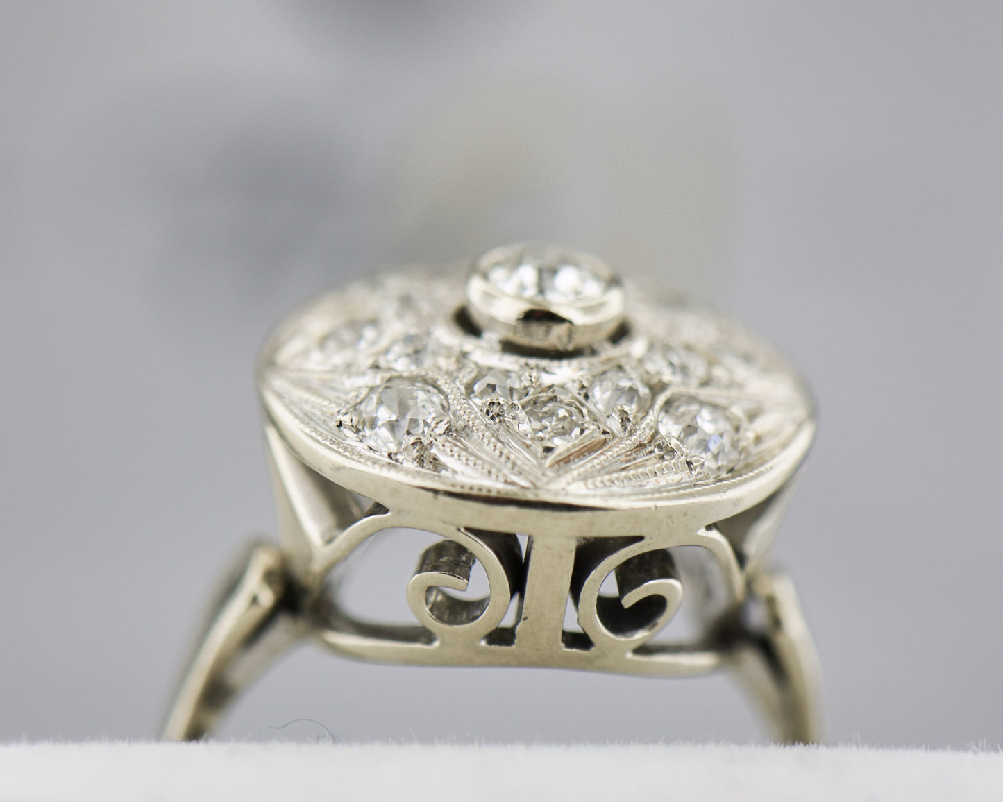 Art Deco White Gold & Diamond Filigree Shield Ring