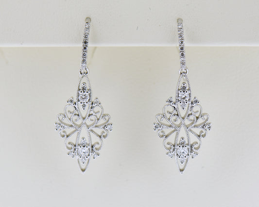 Deco-Inspired 18k White Gold Diamond Filigree Dangle Earrings