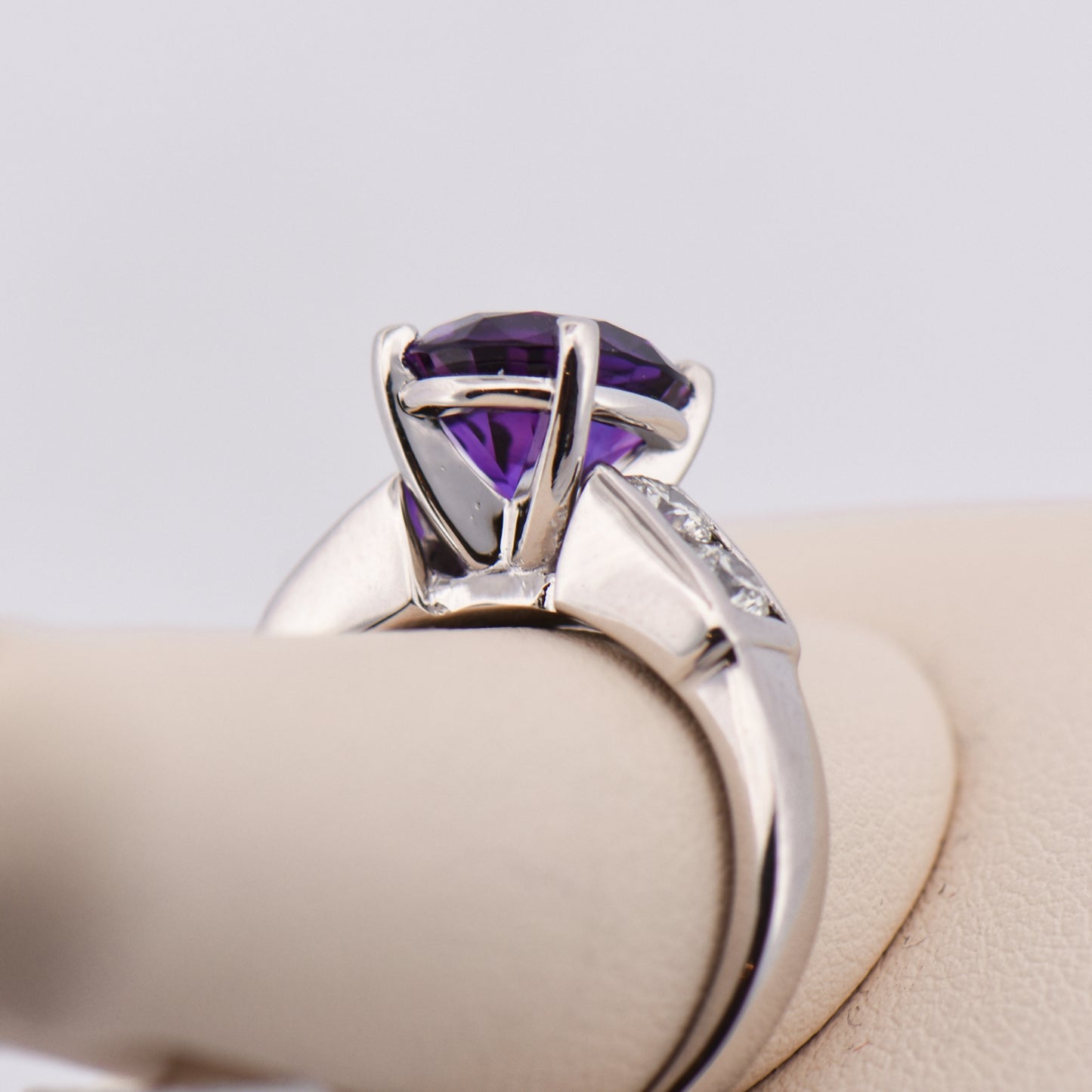 Fine Quality Round Amethyst Engagement Ring