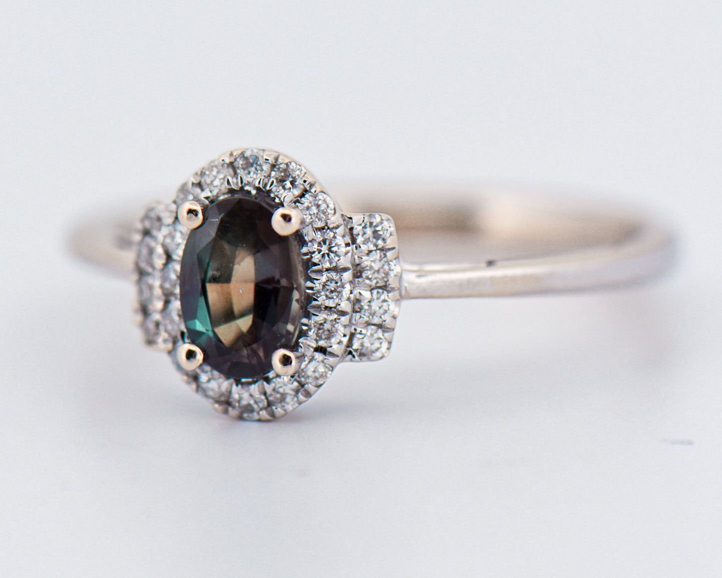 Top Gem Brazilian Alexandrite and Diamond Ring