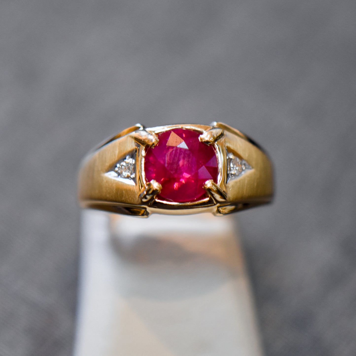 Vintage Gold Gents Ring with Large Natural Ruby