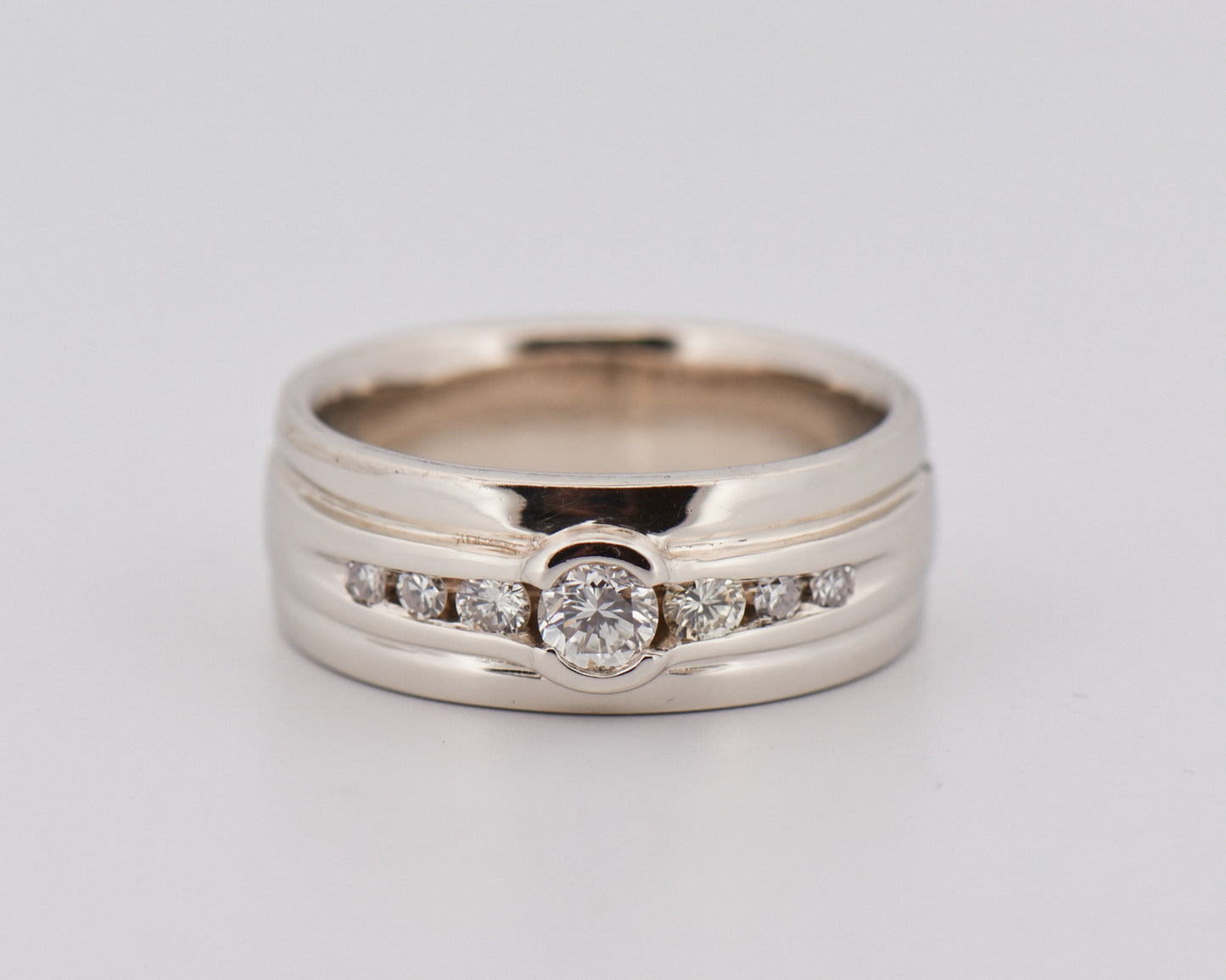 Men's 14k White Gold Diamond Comfort Fit Wedding Band