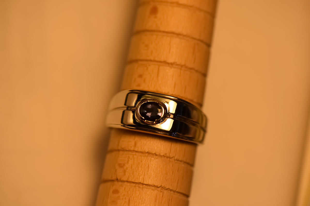 Gents White Gold & Natural Alexandrite Wedding Ring- Strong Color Change