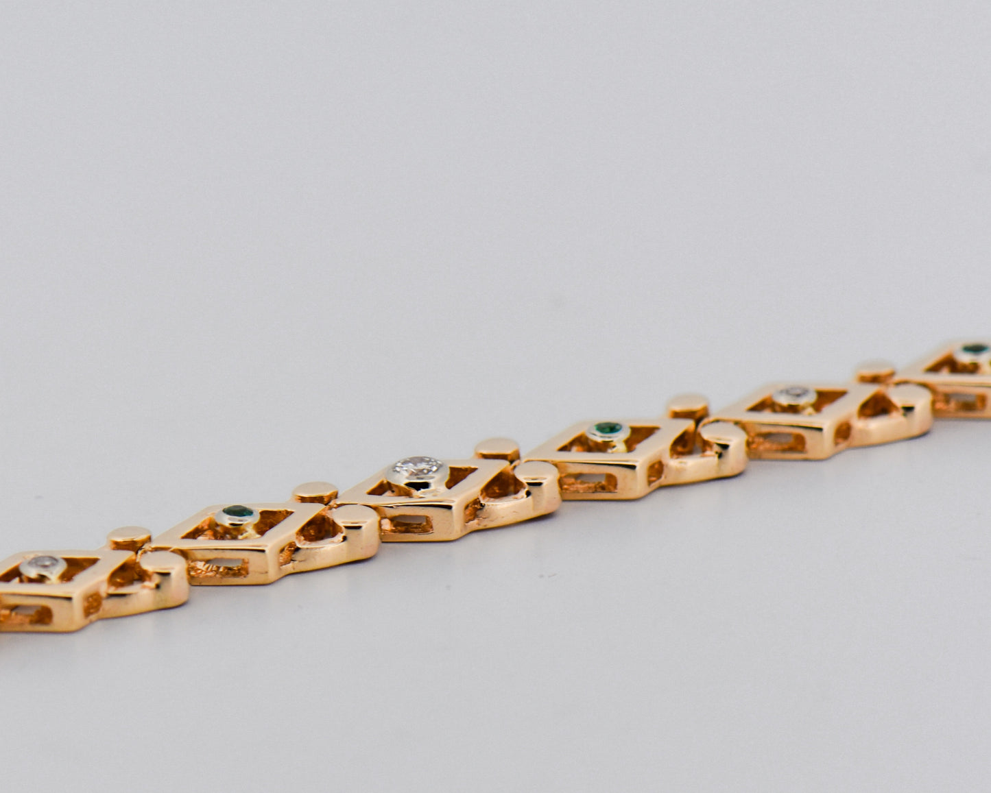 Vintage Gold Diamond-Link Bracelet with Emeralds & Diamonds