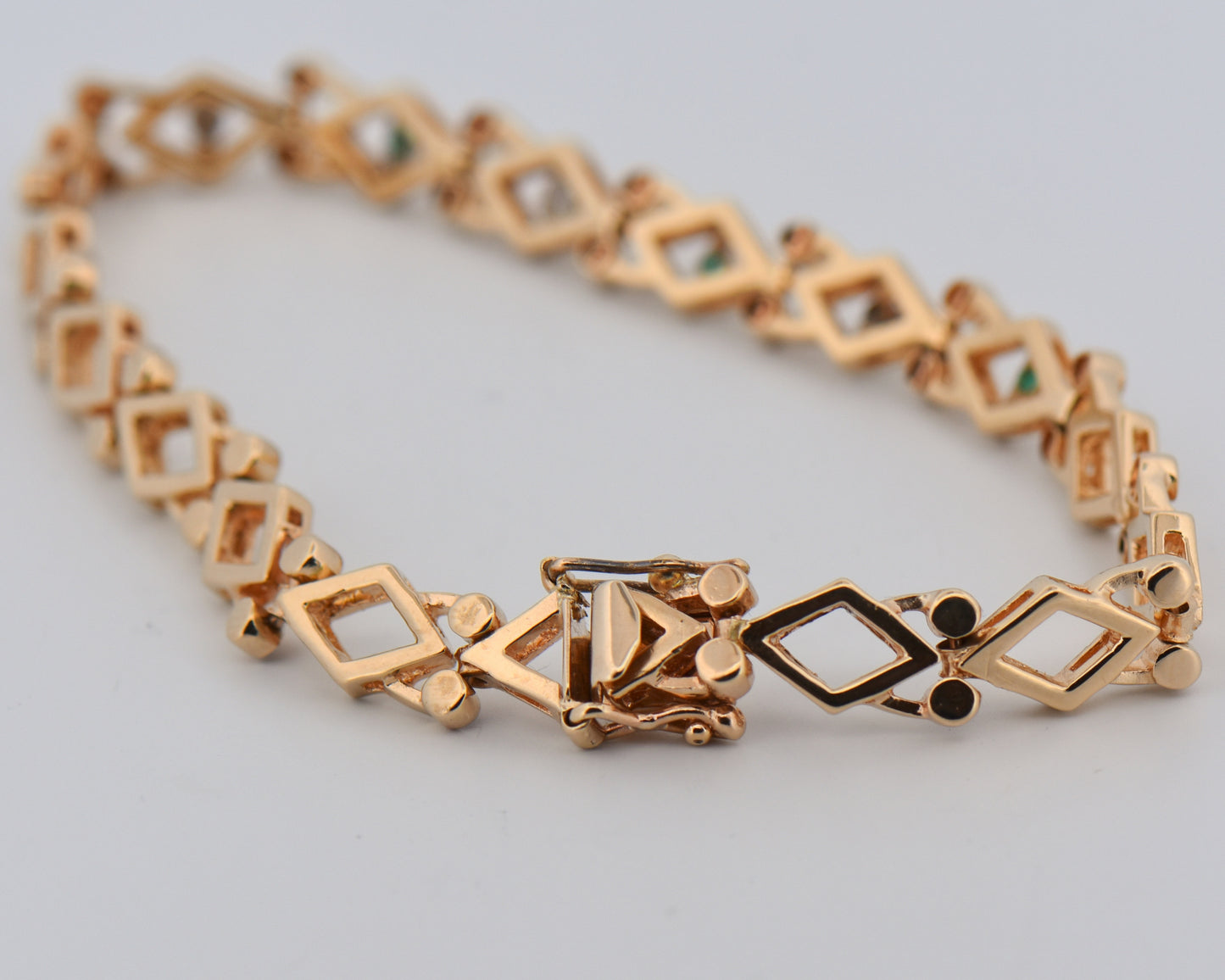 Vintage Gold Diamond-Link Bracelet with Emeralds & Diamonds