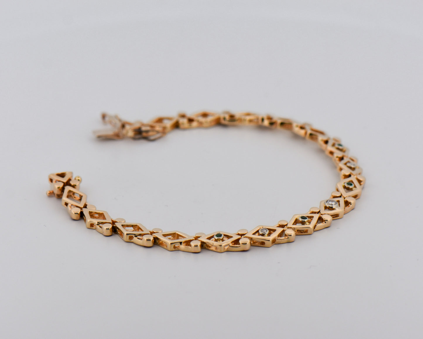 Vintage Gold Diamond-Link Bracelet with Emeralds & Diamonds