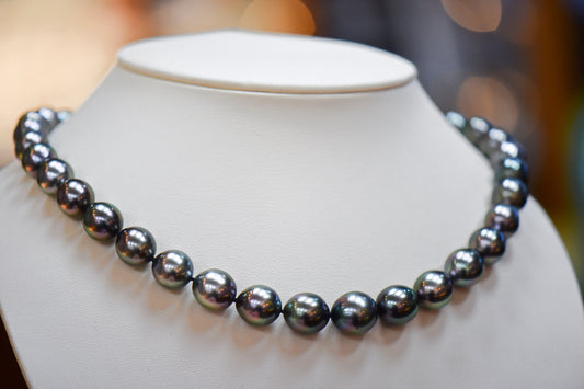 Top Quality Peacock-Color Tahitian Pearl Strand