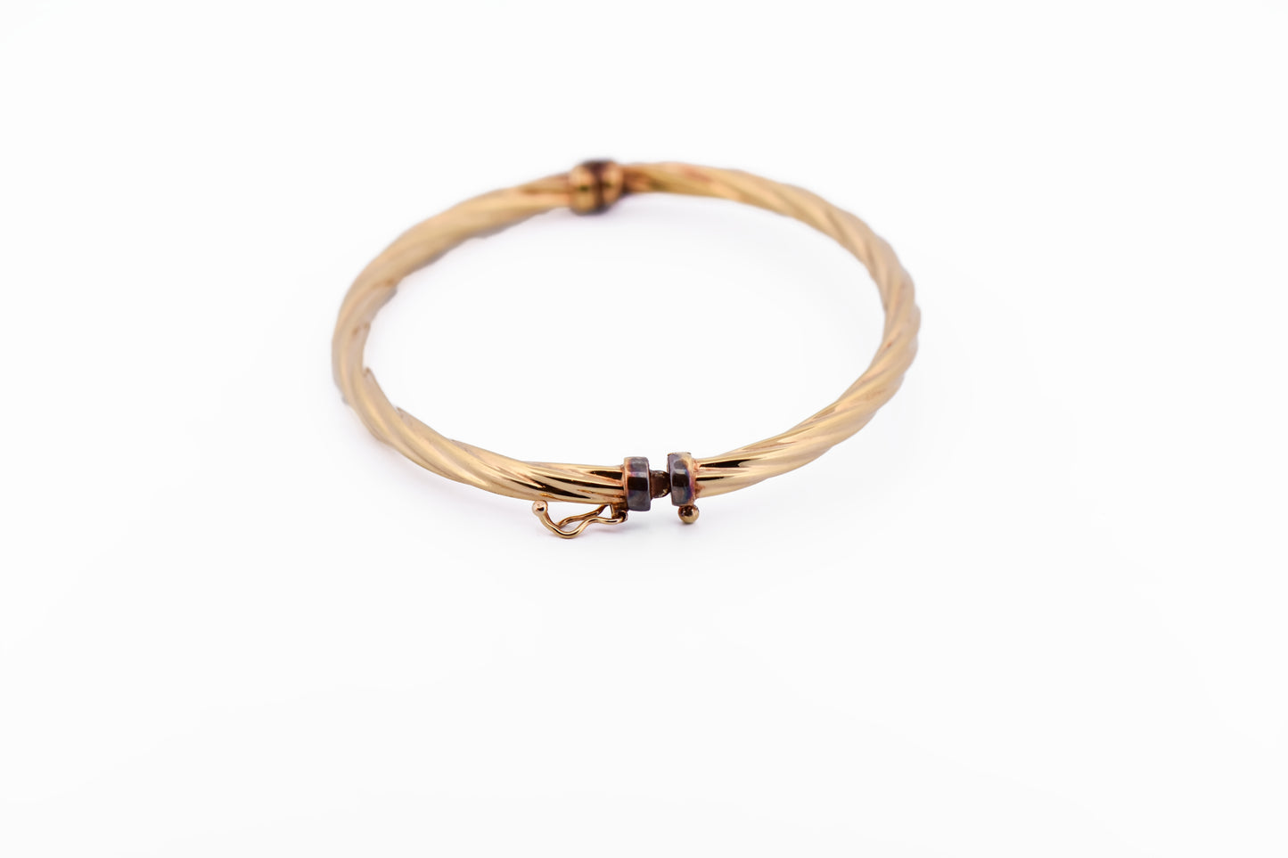 Hollow Hinged Gold Bangle Bracelet in Yellow Gold
