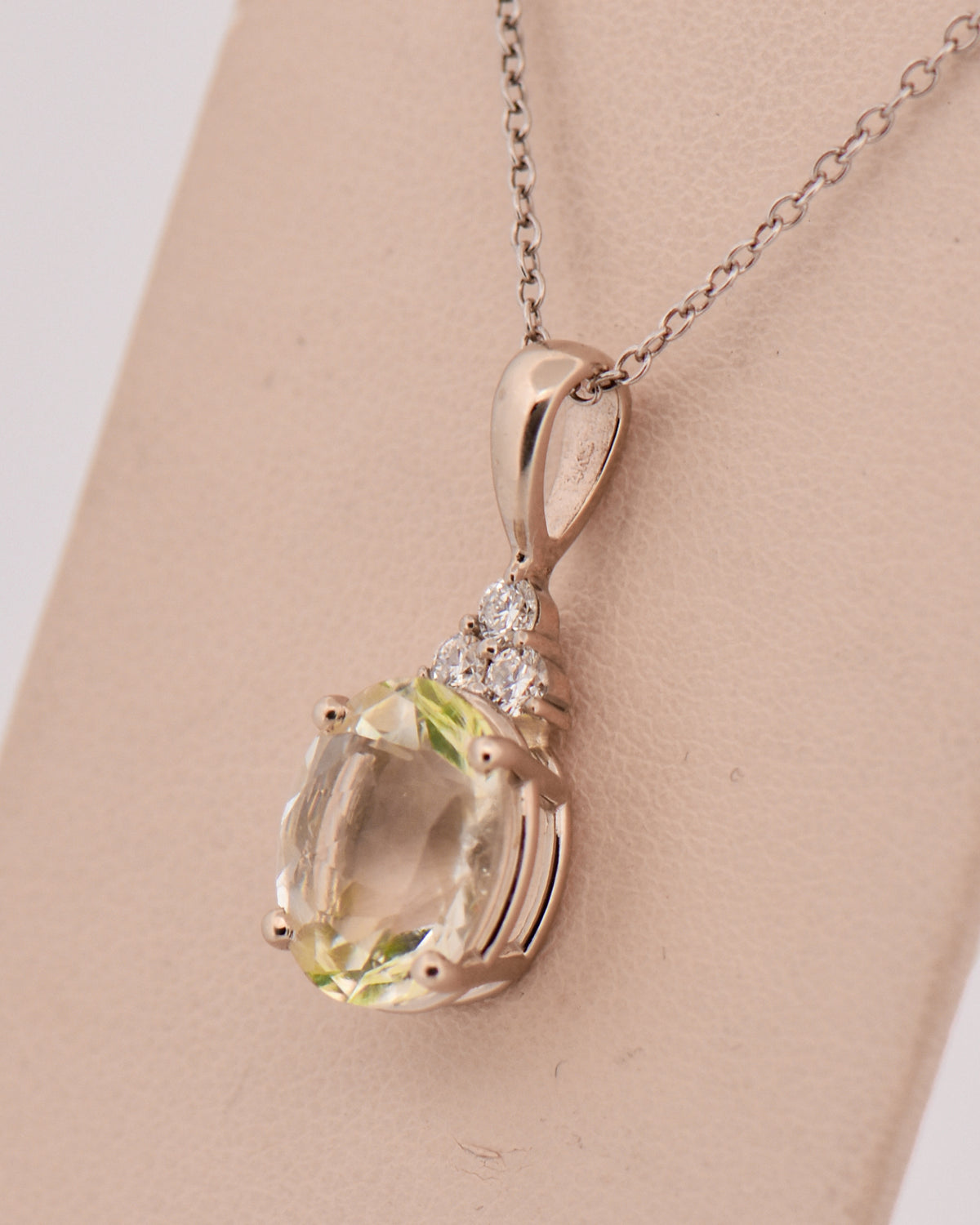 Rare Hyalite Opal Pendant "Daylight Fluorescent Opal"