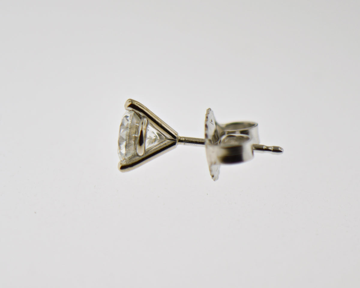 Impressive Natural Round Diamond Stud Earrings 1.41ctw