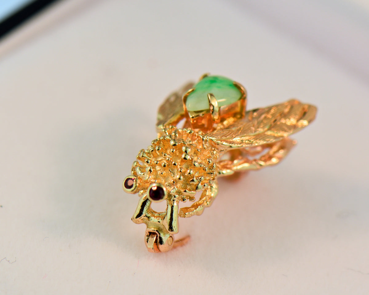 Vintage Gold Bee Brooch with Jade Body & Ruby Eyes