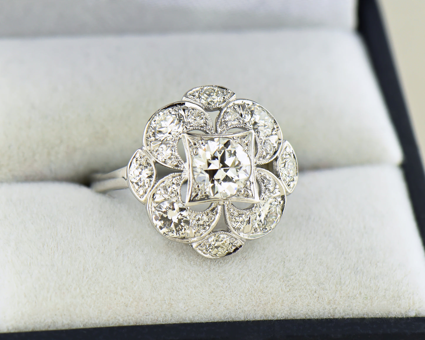 Late Art Deco White Gold & Diamond Quatrefoil Ring