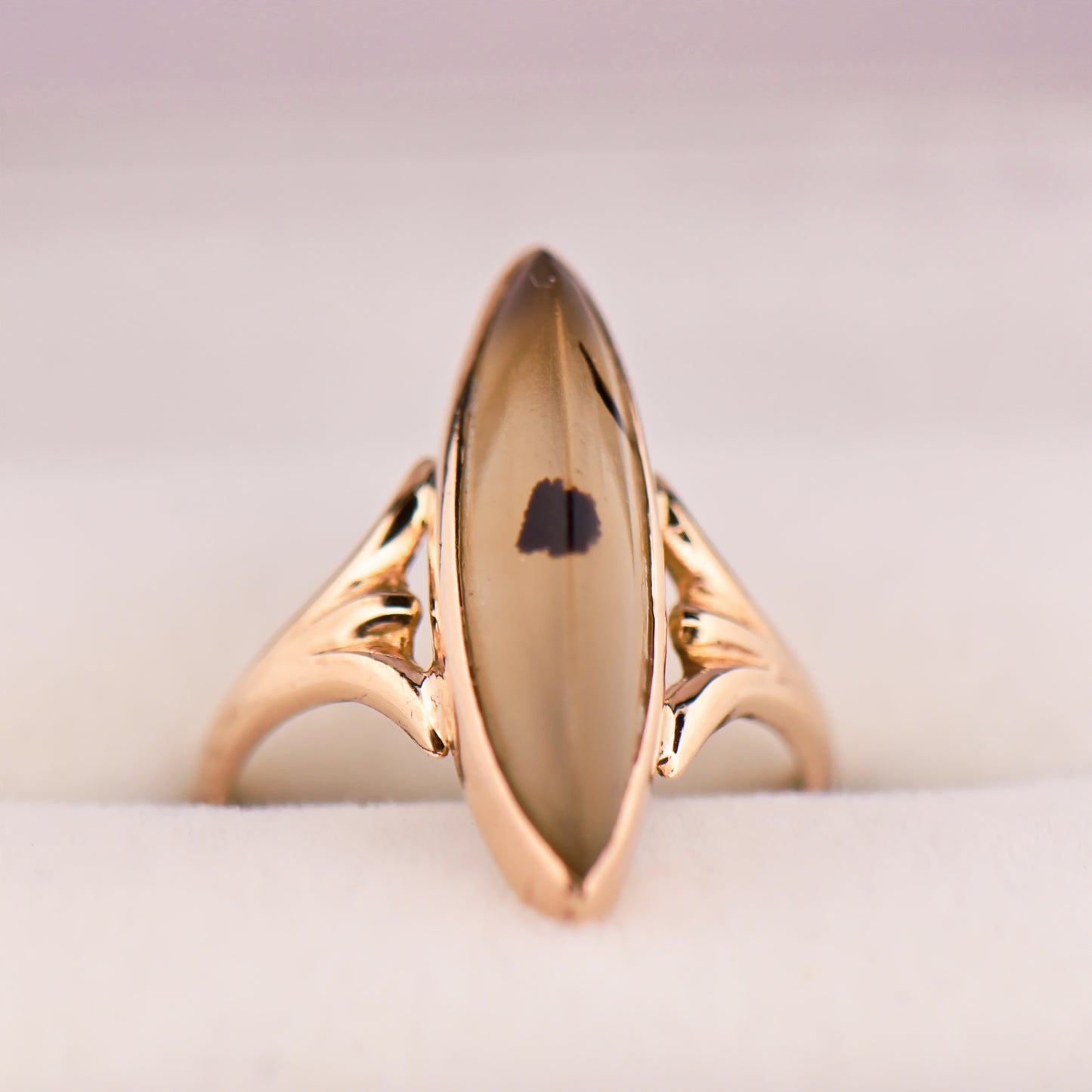 Antique Rose Gold Ring with Marquise Agate