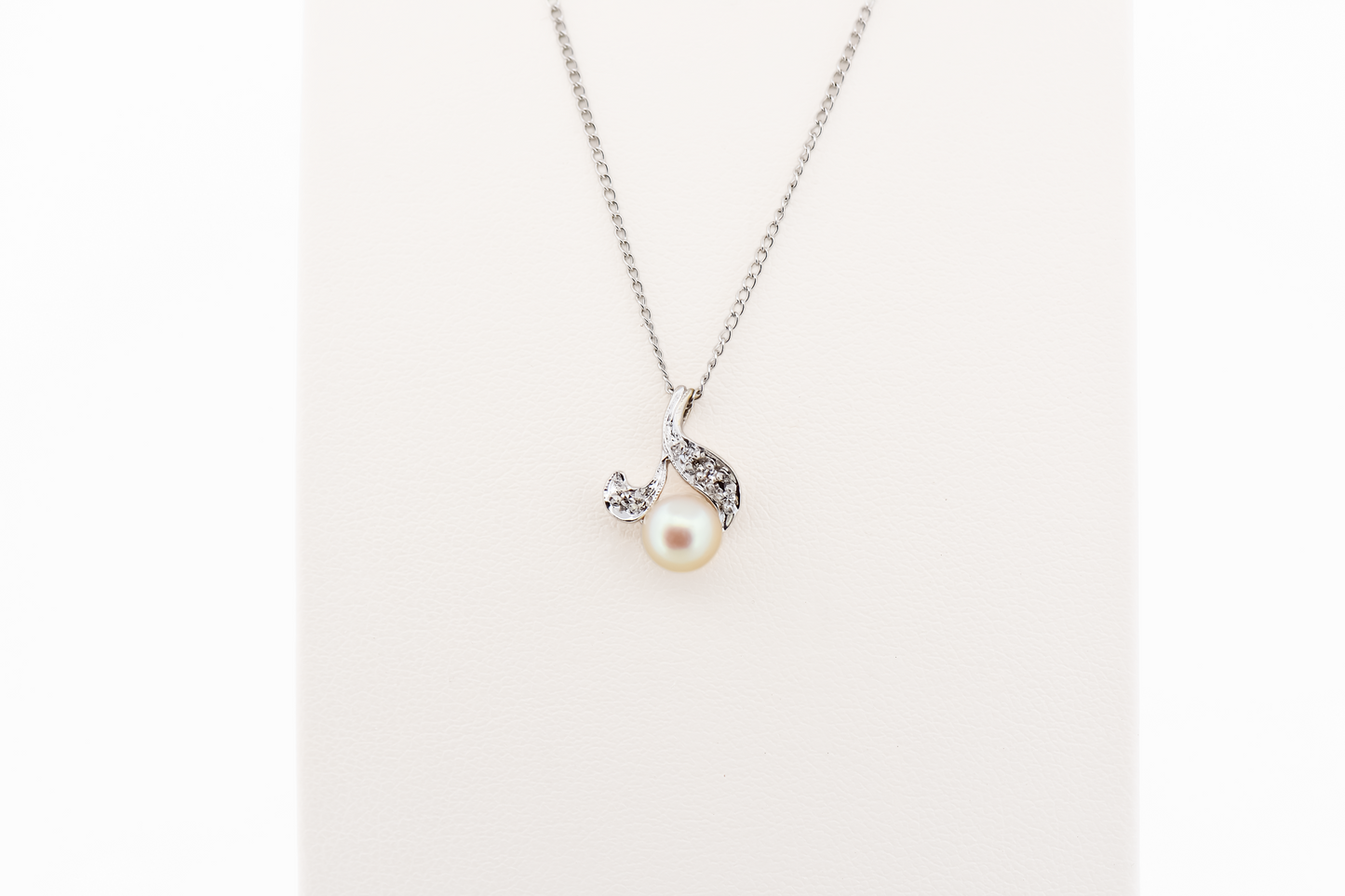 Mid-Century White Akoya Pearl & Diamond Pendant