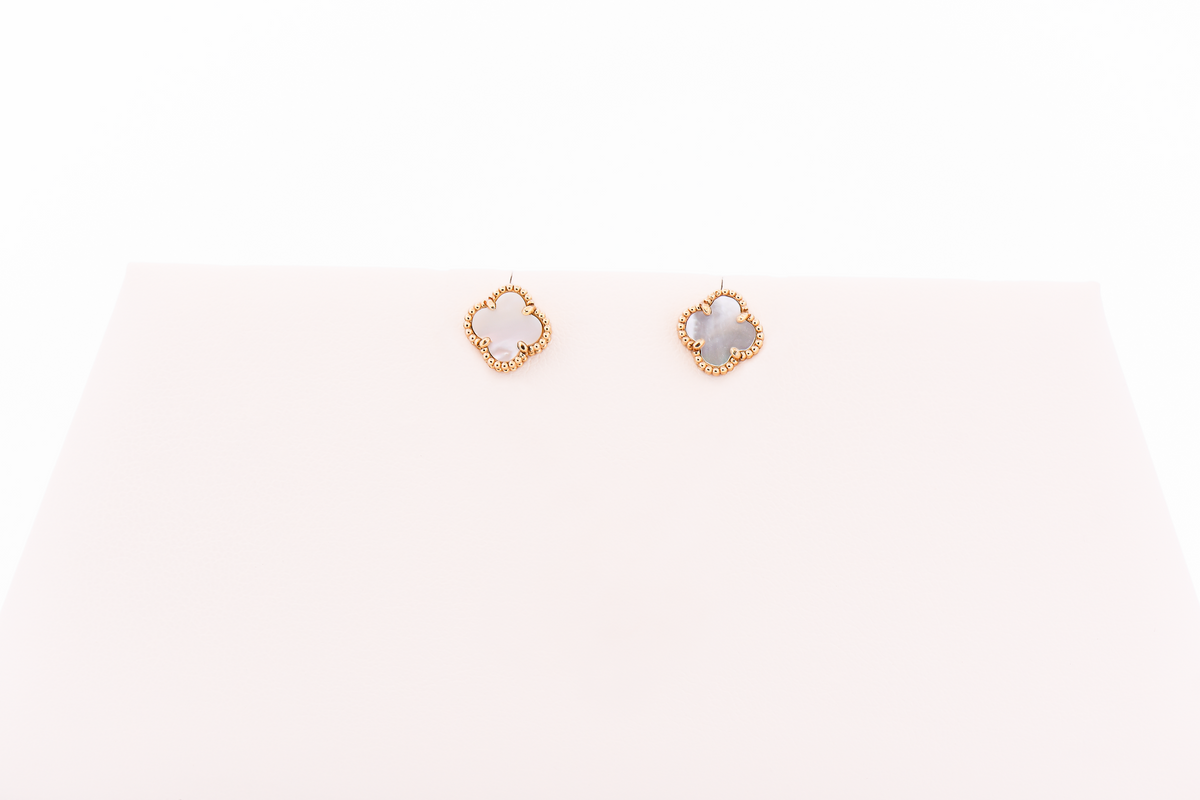 Mother of Pearl Inlay Alhambra Necklace & Earring Set in Yellow Gold