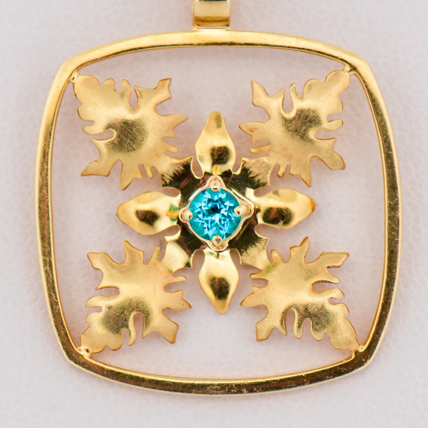 Floral Paraiba Tourmaline Pendant in 18k Yellow Gold