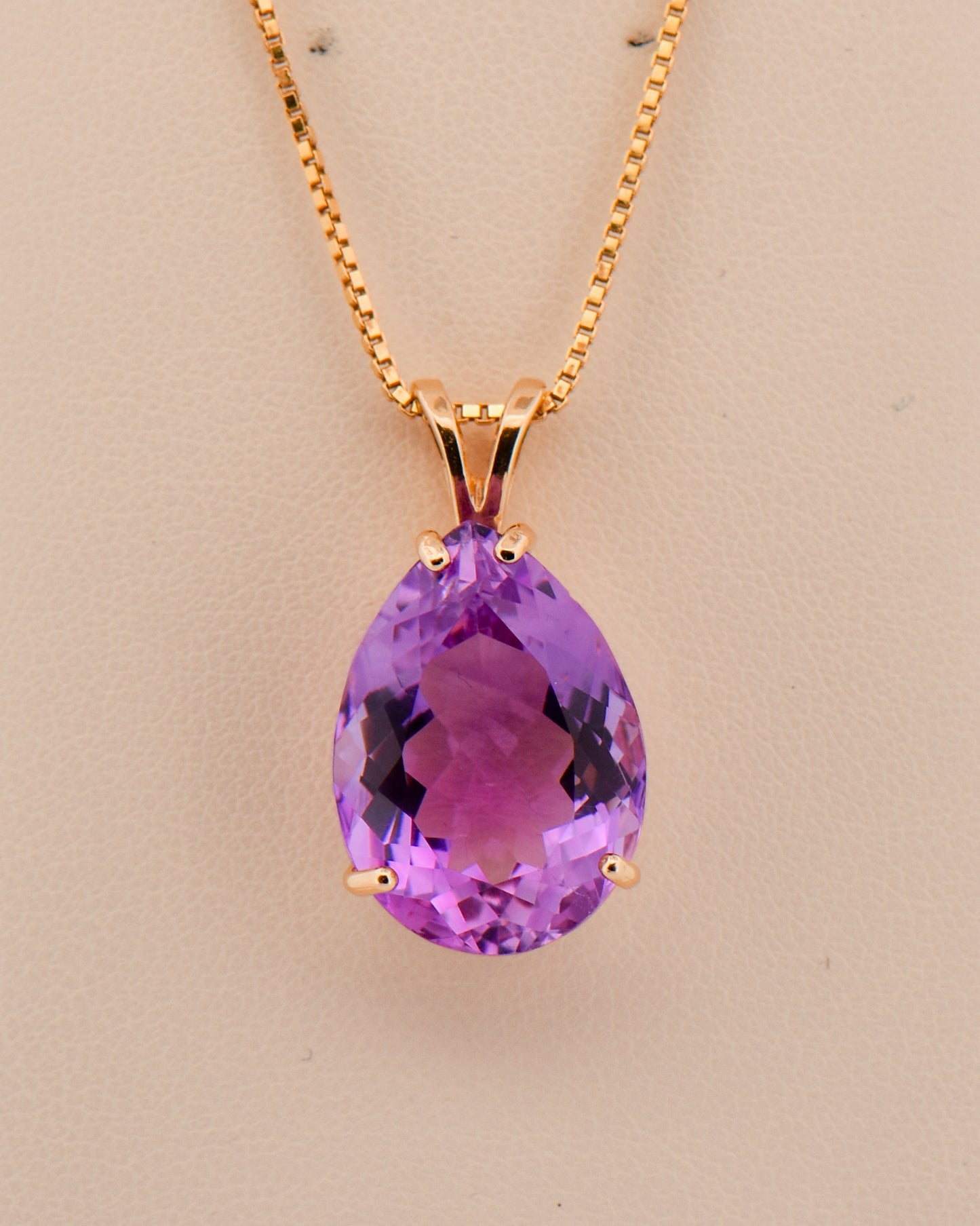 Pear Shape Orchid Purple Amethyst Pendant