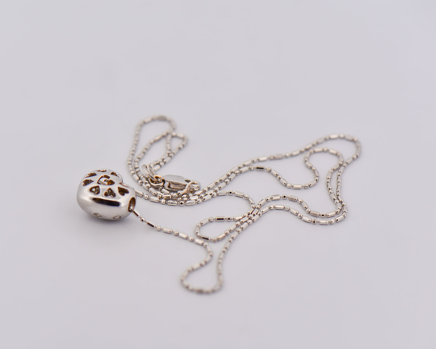 Puffed Etoile Heart Pendant with 18-inch Chain