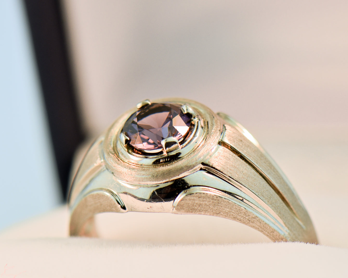 Vintage Gent's Ring with Round Violet Grey Spinel