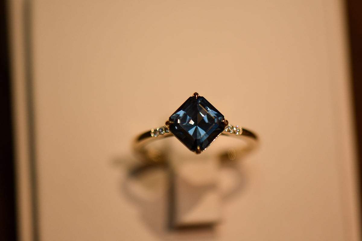 Radiant Cut Teal Spinel Engagement Ring in Simple Yellow Gold Setting