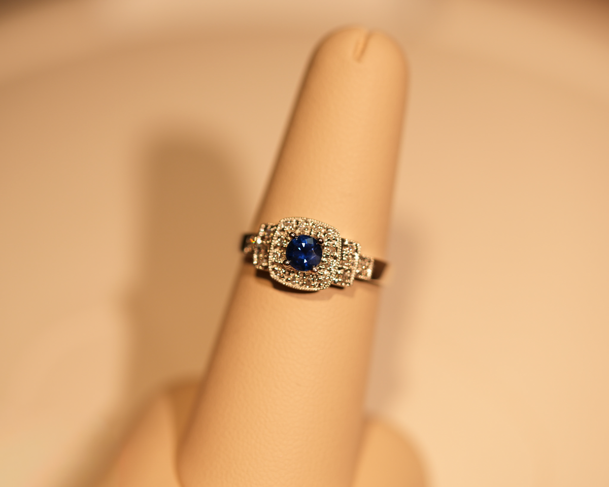 Round Blue Sapphire & Diamond Cushion Halo Ring in White Gold