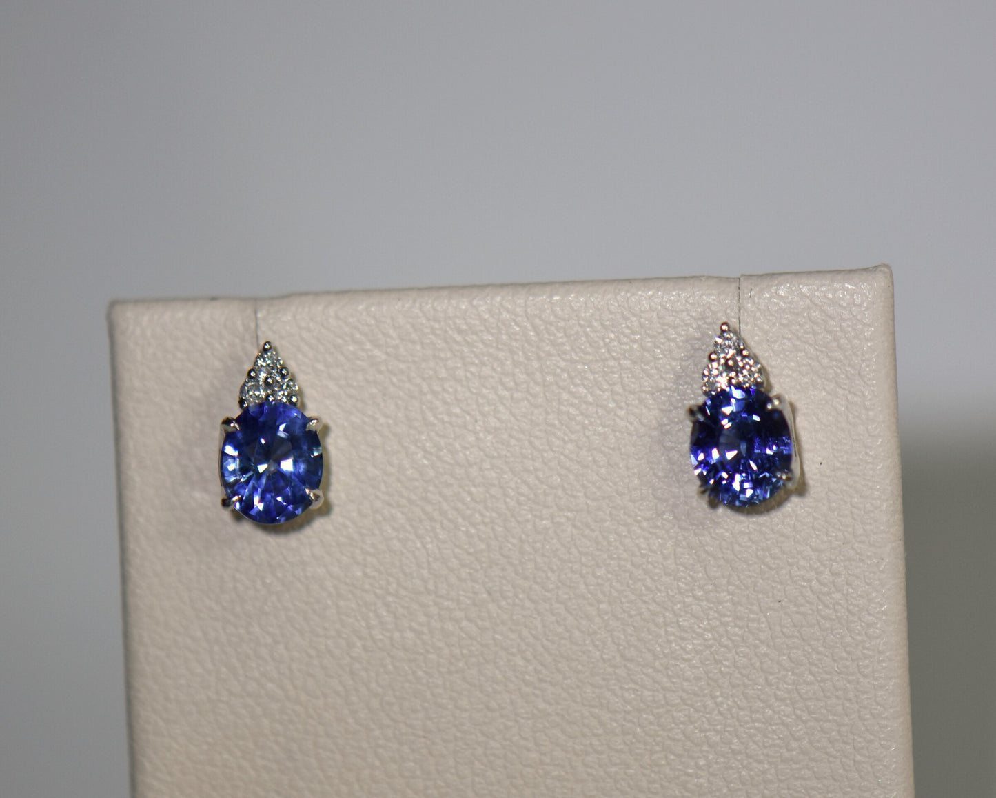 Ceylon Cornflower Blue Sapphire & Diamond Stud Earrings