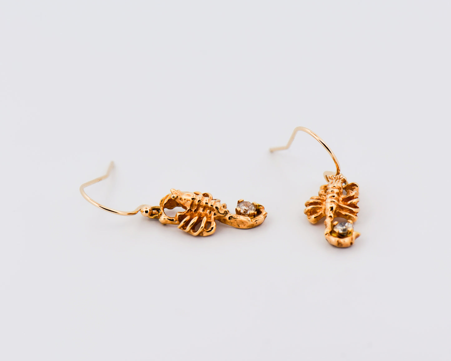 Scorpion Diamond Pendant and Earring Set in Yellow Gold