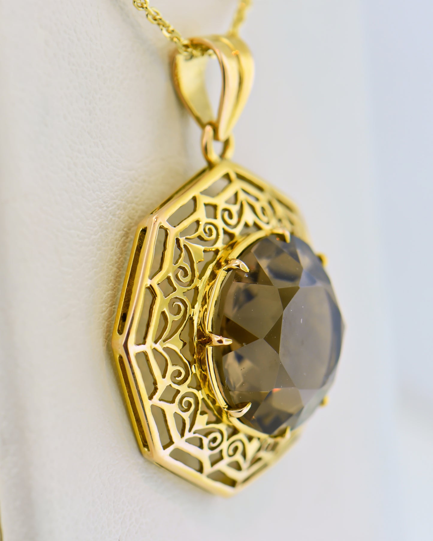 Vintage Smokey Quartz Pendant in Yellow Gold